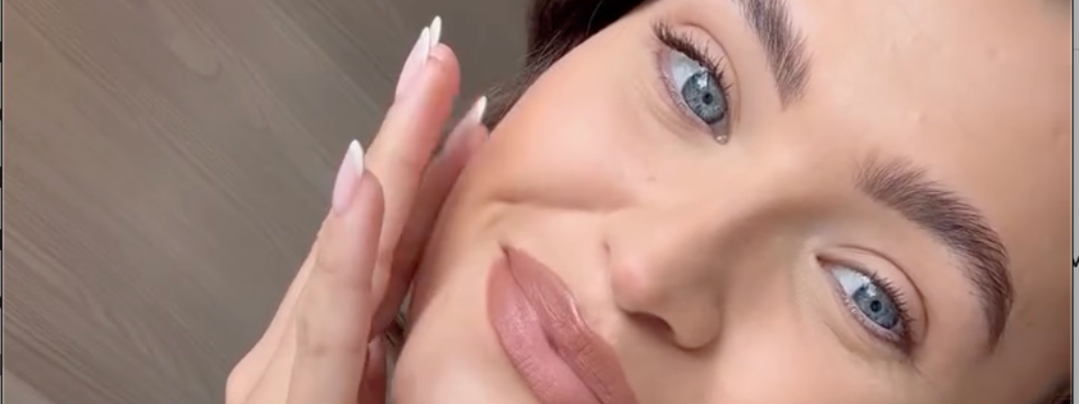 Natalya Wright Loves Our Cluster Lashes!